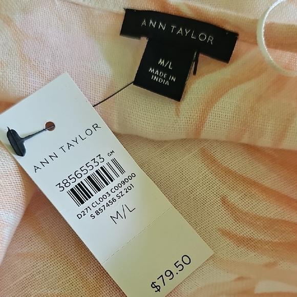 Ann Taylor Peach and Cream Blouse - Picture 8 of 8